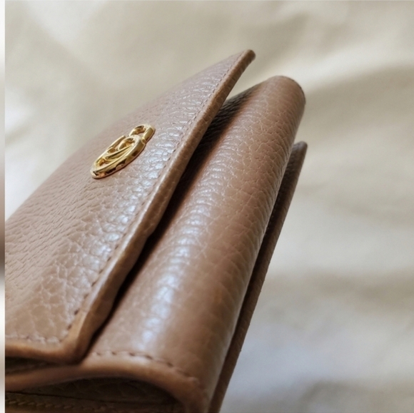 Gucci GG Marmont Card Case Wallet - Picture 6 of 15